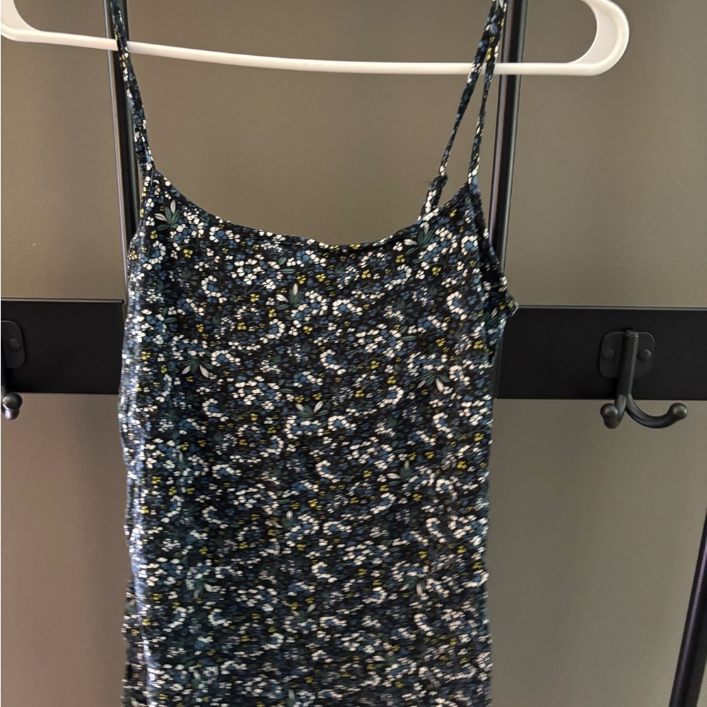 LOFT Navy and White Floral Tank Top